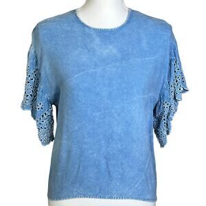 Style Envy Top Women Size XL Blue Dye Wash Rayon Eyelets Flatter Sleeves Blouse